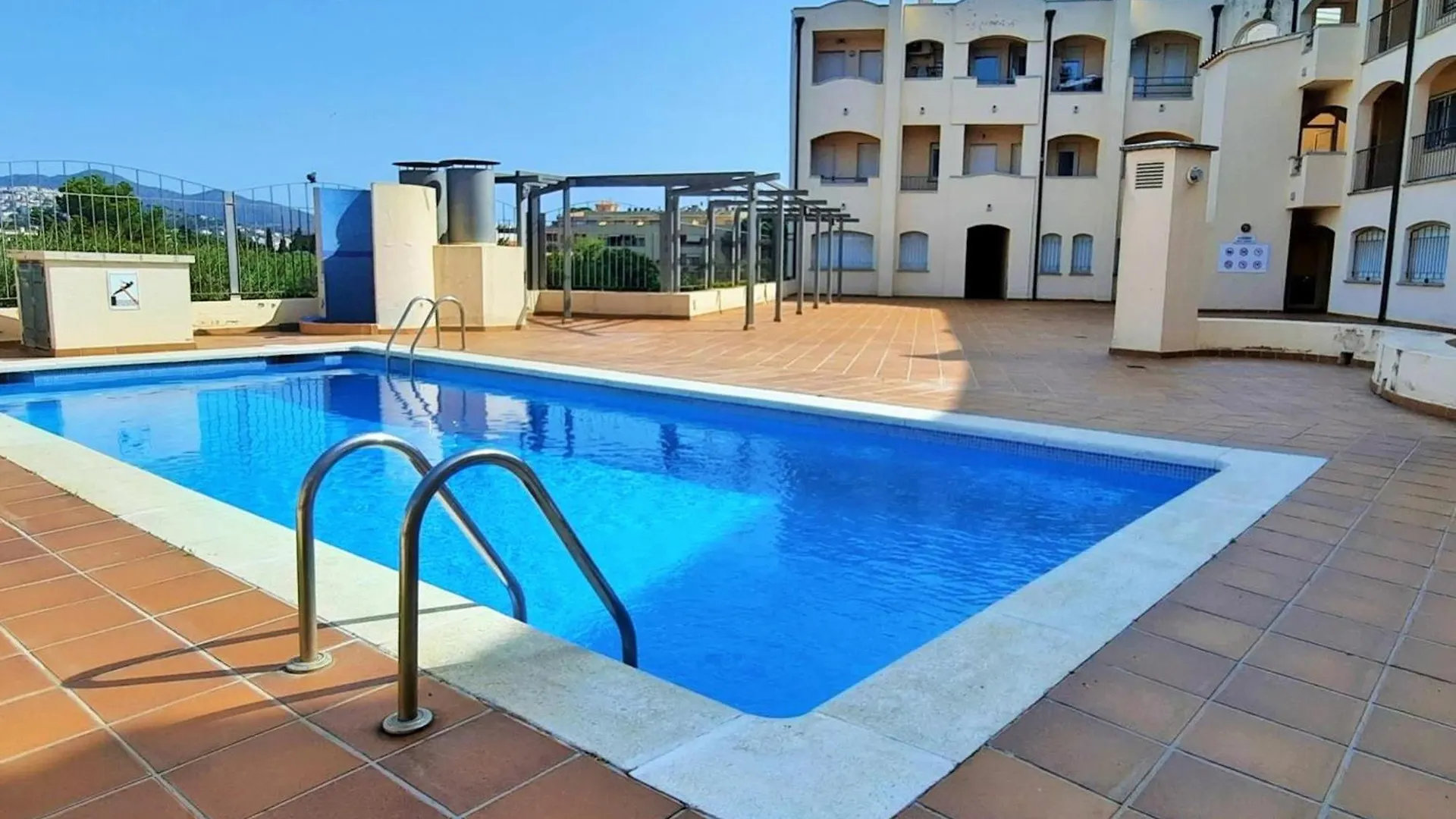 Duplex Con Piscina En El Centro Del Puerto De Llanca, Cerca De Playas Y Comercios - Es-170-34